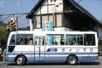 無料送迎バスでご案内いたします。