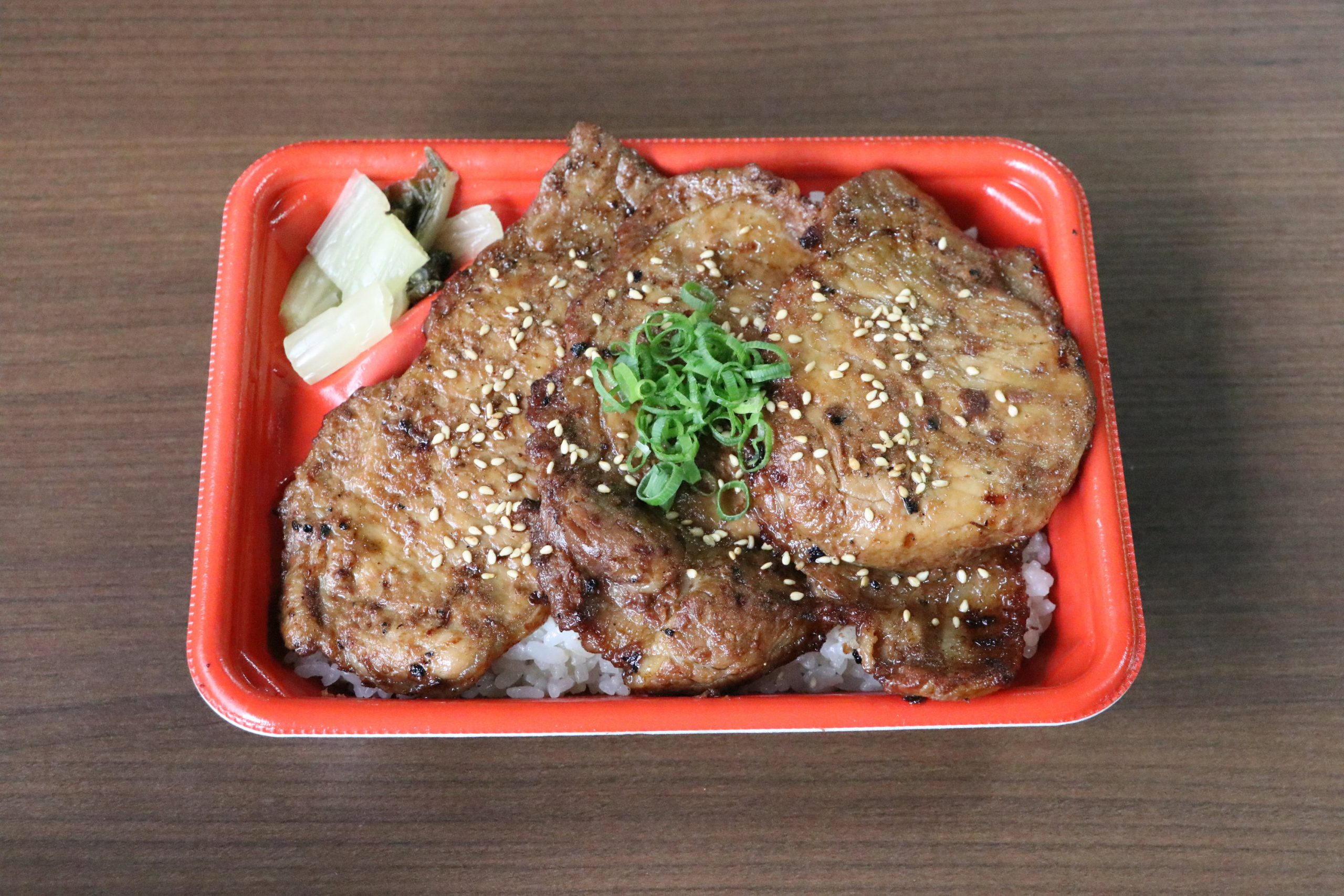 炙り豚みそ弁当